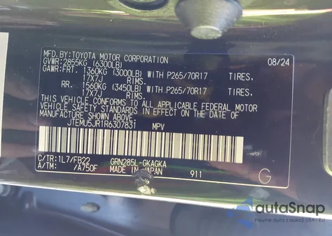 2024 Toyota 4Runner Sr5 z USA, uszkodzony, nr VIN JTEMU5JR1R6307831